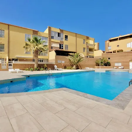 Arena كانديلاريا